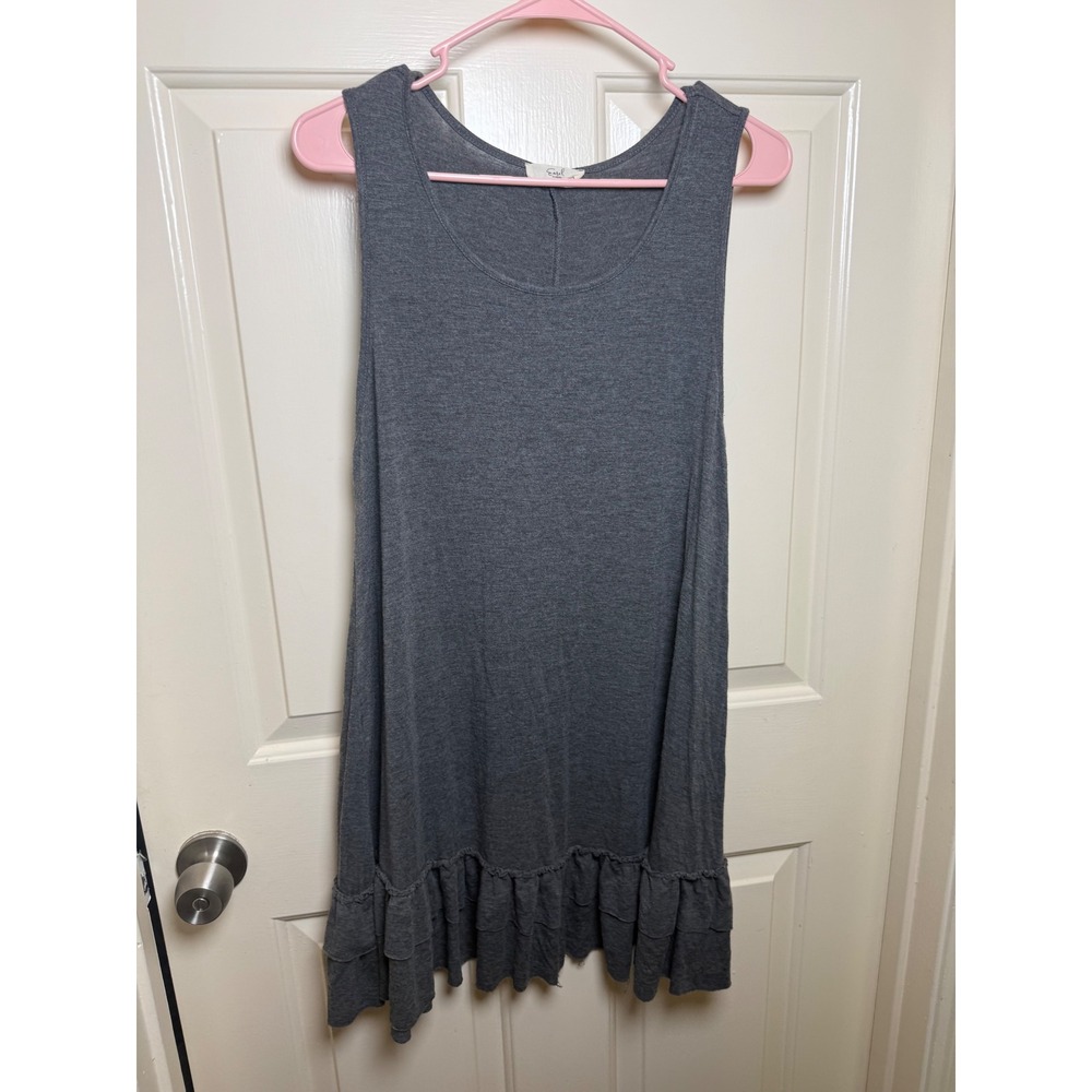 Easel Los Angeles Gray Ruffle Hem Sleeveless Tunic Tank Top